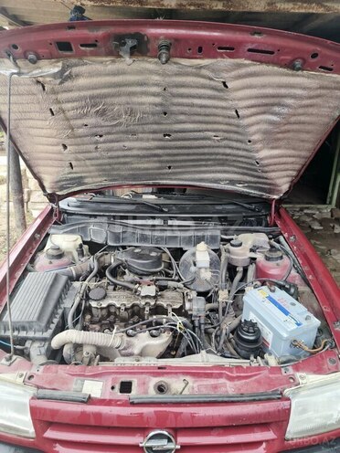 Opel Astra 1993, 254,000 km - 1.8 l - Bakı