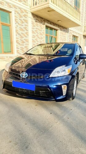 Toyota Prius-1