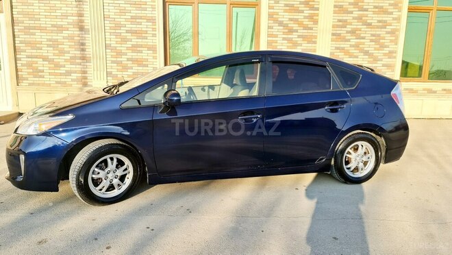Toyota Prius-6