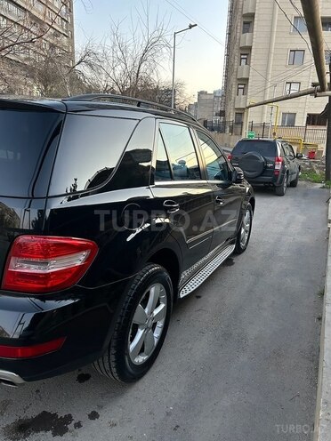 Mercedes ML 350 4MATIC 2010, 221,000 km - 3.5 l - Bakı