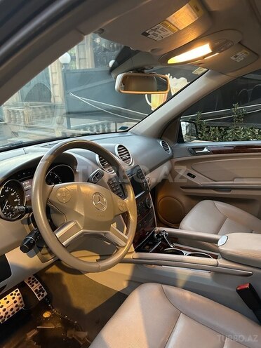 Mercedes ML 350 4MATIC 2010, 221,000 km - 3.5 l - Bakı