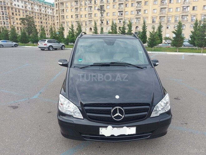 Mercedes Viano 2009, 380,000 km - 2.2 л - Bakı