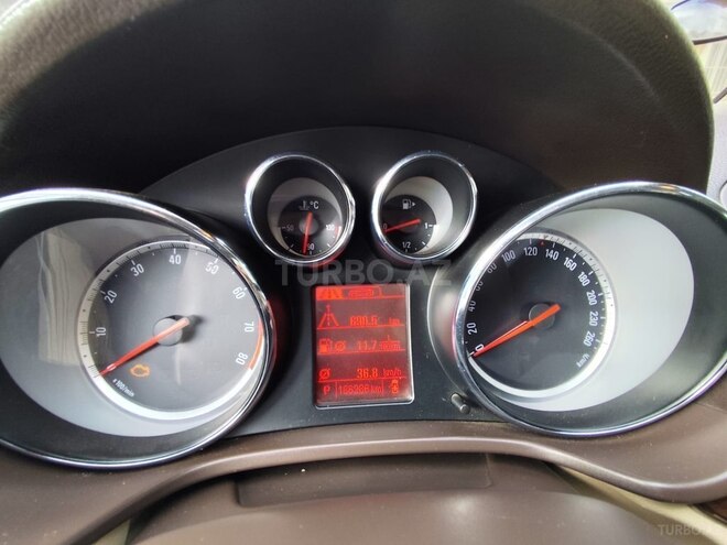 Opel Insignia 2012, 185,000 km - 2.0 l - Gəncə