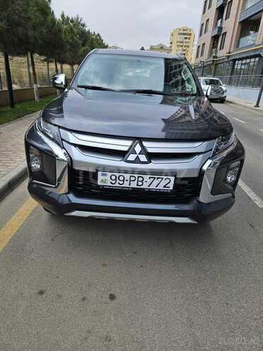 Mitsubishi L200 2019, 27,534 km - 2.4 l - Bakı