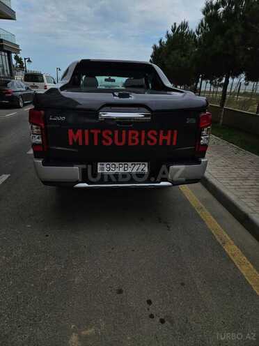 Mitsubishi L200 2019, 27,534 km - 2.4 l - Bakı