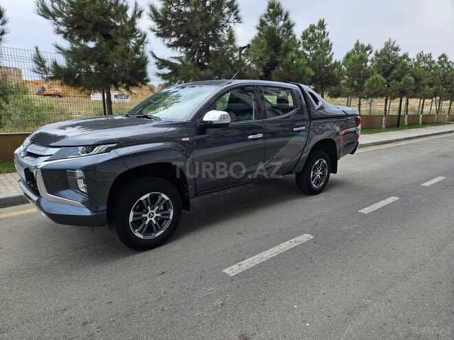 Mitsubishi L200 2019, 27,534 km - 2.4 l - Bakı