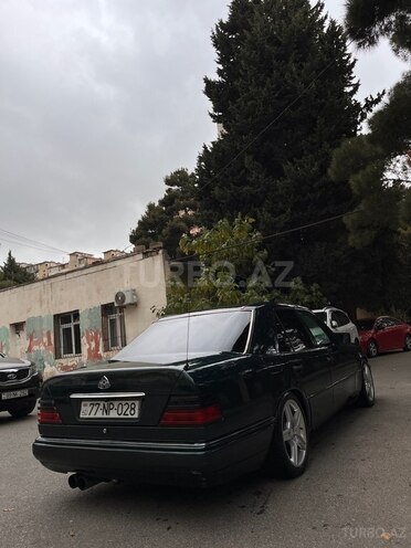 Mercedes E 200 1995, 265,000 km - 2.0 л - Bakı