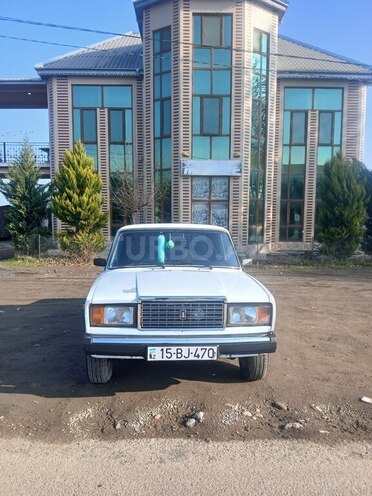 LADA (VAZ) 2107 2005, 95,000 km - 1.6 l - Saatlı