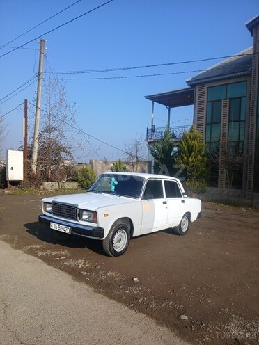 LADA (VAZ) 2107 2005, 95,000 km - 1.6 l - Saatlı