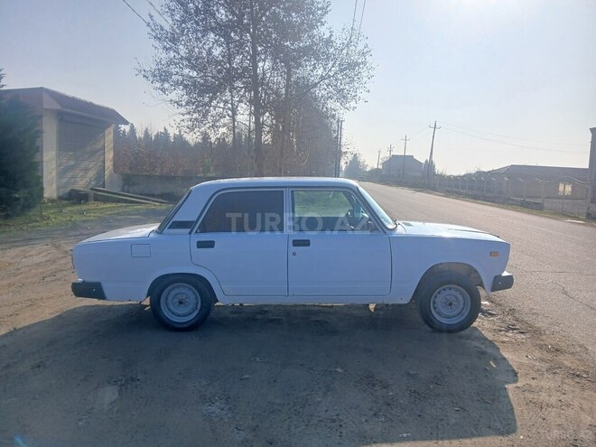 LADA (VAZ) 2107 2005, 95,000 km - 1.6 l - Saatlı