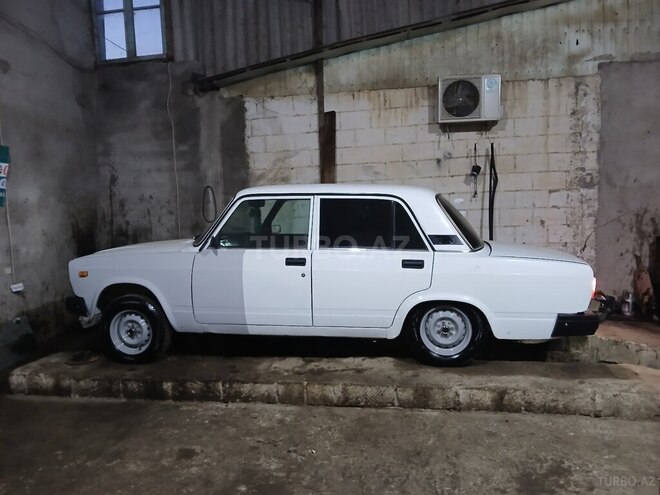 LADA (VAZ) 2107 2005, 95,000 km - 1.6 l - Saatlı