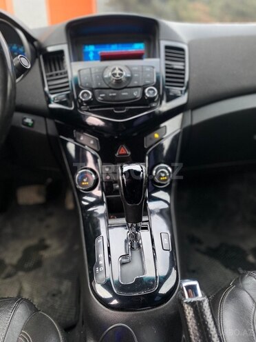 Chevrolet Cruze 2011, 256,000 km - 1.4 l - Bakı