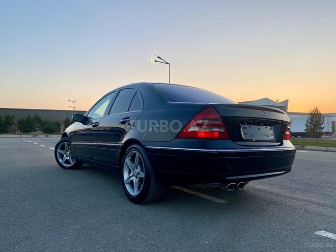 Mercedes C 200 2000, 255,000 km - 2.0 л - Bakı