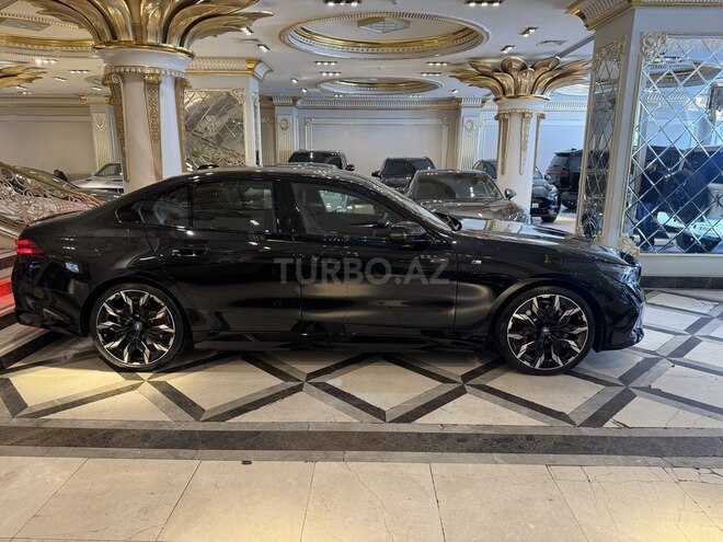 BMW 530e 2024, 5,500 km - 2.0 l - Bakı