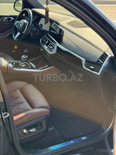 BMW X5-8