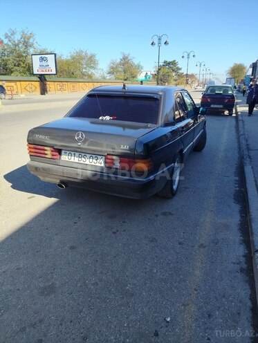 Mercedes 190 1991, 236,594 km - 2.0 l - Qusar