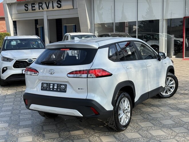 Toyota Corolla Cross 2024, 0 km - 2.0 л - Lənkəran