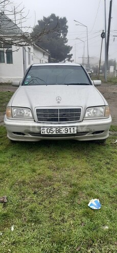 Mercedes C 180 1998, 378,177 km - 1.8 l - Xudat
