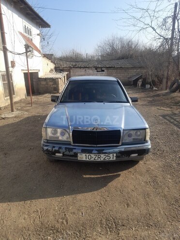 Mercedes 190 1991, 352,700 km - 1.8 л - Biləsuvar