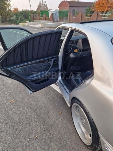 Mercedes E 320 2000, 447,000 km - 3.2 l - Lənkəran