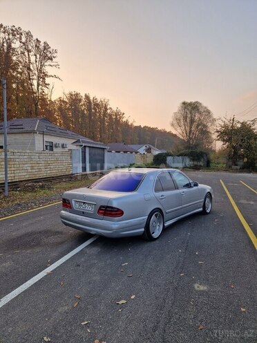 Mercedes E 320 2000, 447,000 km - 3.2 l - Lənkəran