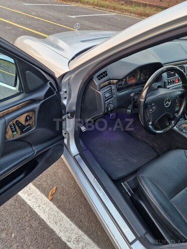 Mercedes E 320 2000, 447,000 km - 3.2 l - Lənkəran