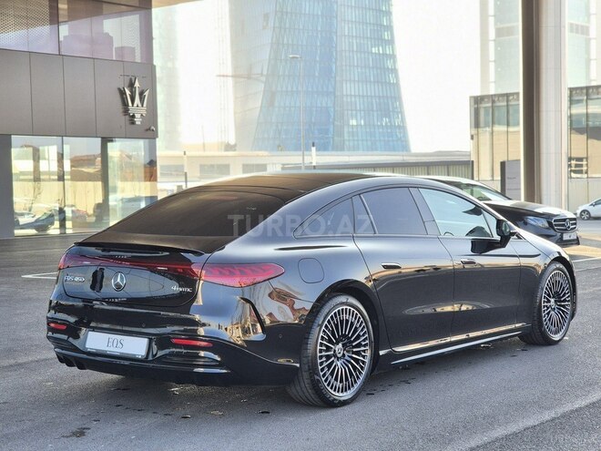 Mercedes EQS 450 4MATIC-7