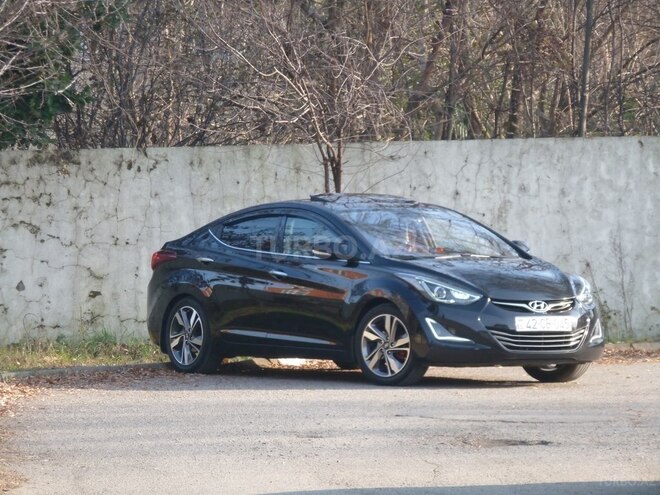 Hyundai Elantra 2015, 130,100 km - 1.8 л - Lənkəran