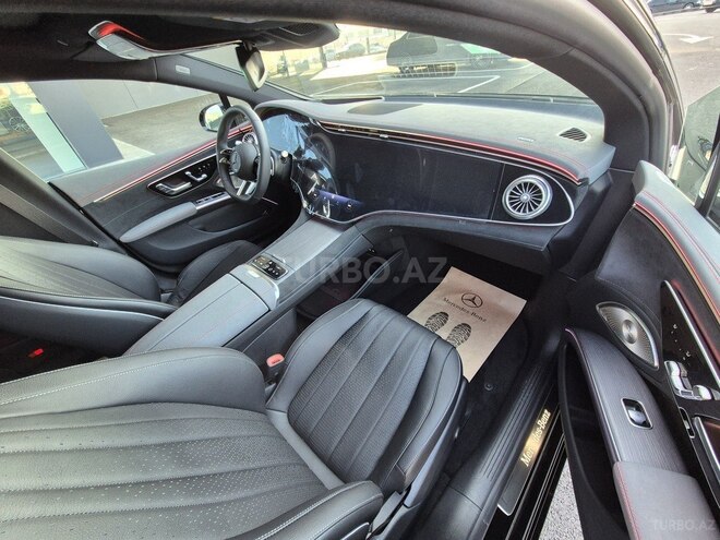 Mercedes EQS 450 4MATIC-12