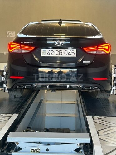 Hyundai Elantra 2015, 130,100 km - 1.8 л - Lənkəran
