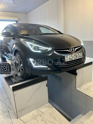 Hyundai Elantra 2015, 130,100 km - 1.8 л - Lənkəran