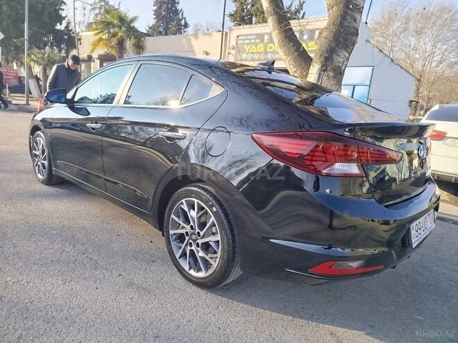Hyundai Elantra 2019, 72,817 km - 2.0 л - Bakı
