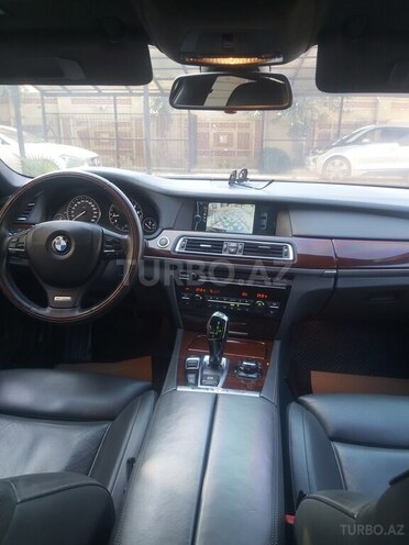 BMW 750 2009, 74,000 km - 4.4 л - Bakı