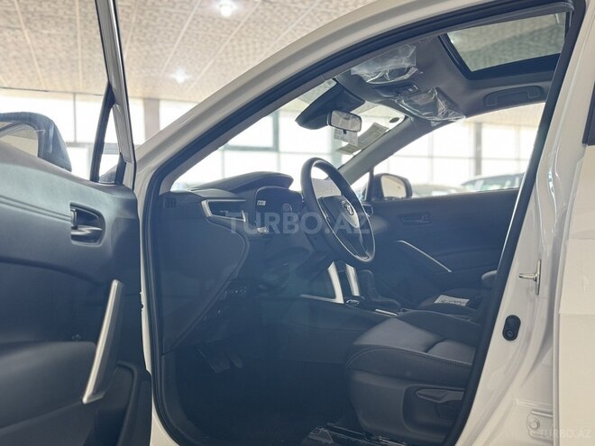 Toyota Corolla Cross-11