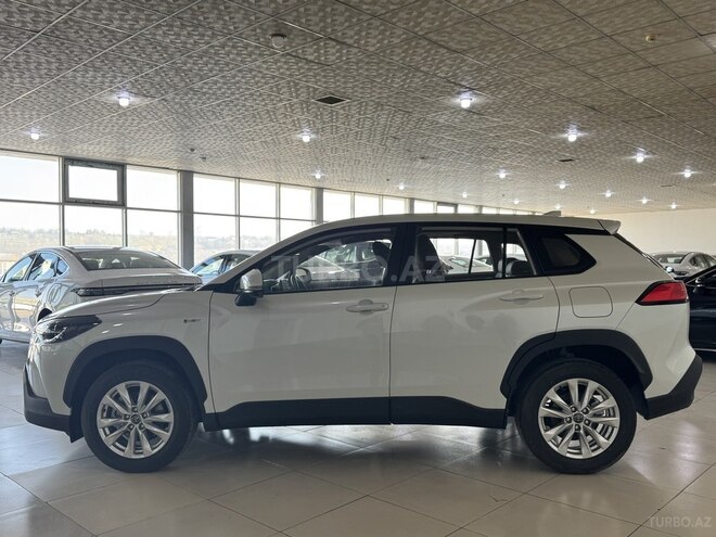 Toyota Corolla Cross-6