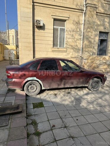 Opel Vectra 1997, 200,000 km - 1.6 l - Bakı