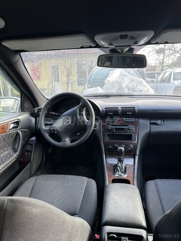 Mercedes C 240 2000, 200,000 km - 2.6 l - Xudat