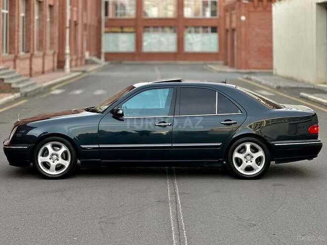 Mercedes E 270 2000, 204,000 km - 2.7 l - Bakı
