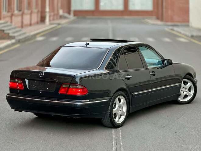 Mercedes E 270 2000, 204,000 km - 2.7 l - Bakı