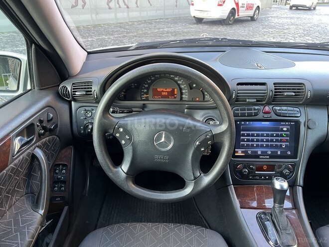 Mercedes C 240 2000, 319,000 km - 2.6 л - Bakı