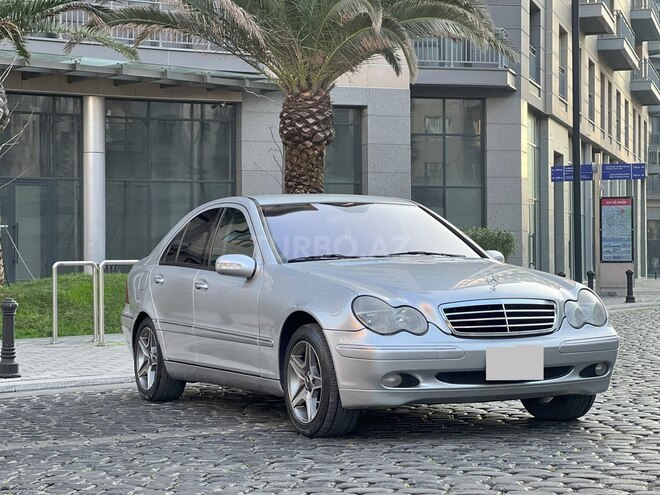 Mercedes C 240 2000, 319,000 km - 2.6 л - Bakı