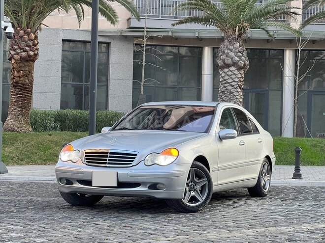 Mercedes C 240 2000, 319,000 km - 2.6 л - Bakı