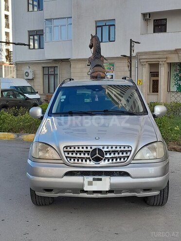 Mercedes ML 320 2000, 310,000 km - 3.2 l - Bakı