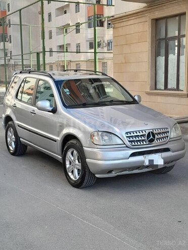 Mercedes ML 320 2000, 310,000 km - 3.2 l - Bakı