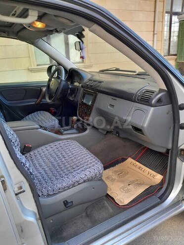 Mercedes ML 320 2000, 310,000 km - 3.2 l - Bakı