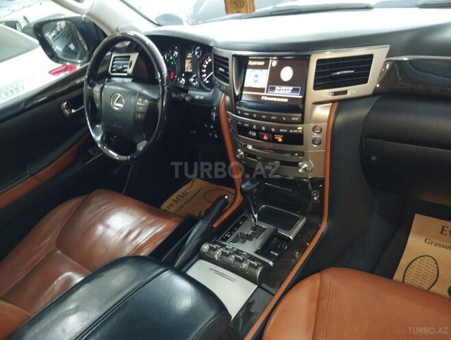 Lexus LX 570 2014, 206,000 km - 5.7 l - Bakı