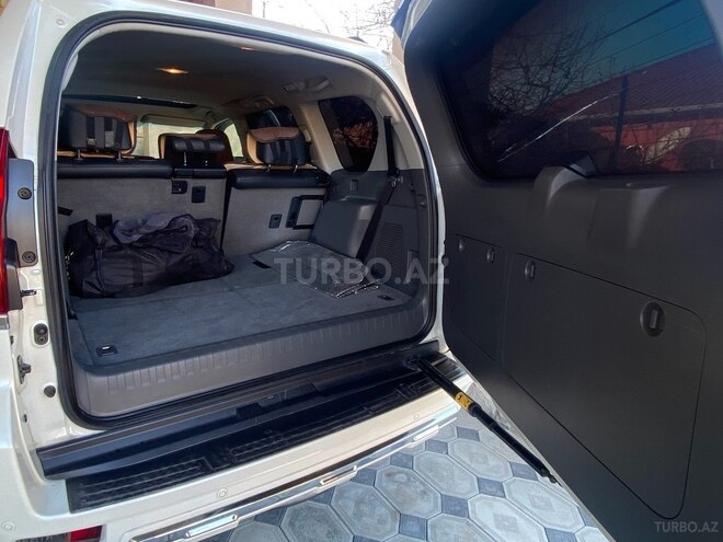 Toyota Land Cruiser Prado 2010, 128,000 km - 2.7 л - Bakı