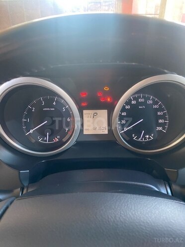Toyota Land Cruiser Prado 2010, 128,000 km - 2.7 л - Bakı