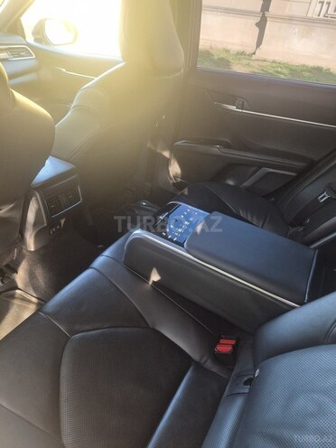 Toyota Camry 2018, 126,000 km - 2.5 l - Bakı
