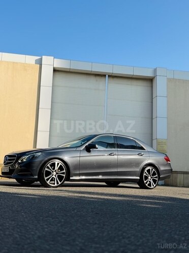 Mercedes E 220-14